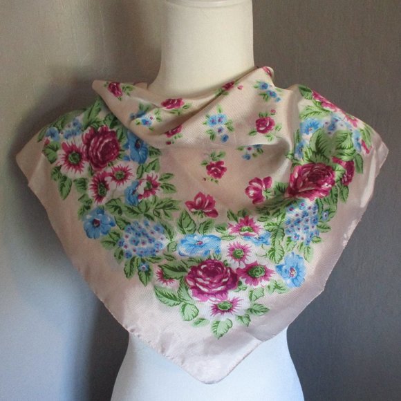 Vintage Accessories - Vintage floral scarf